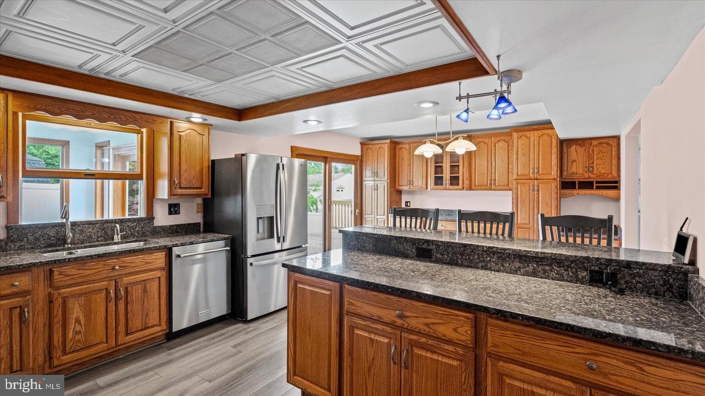 7896 Chalice Road photo 14