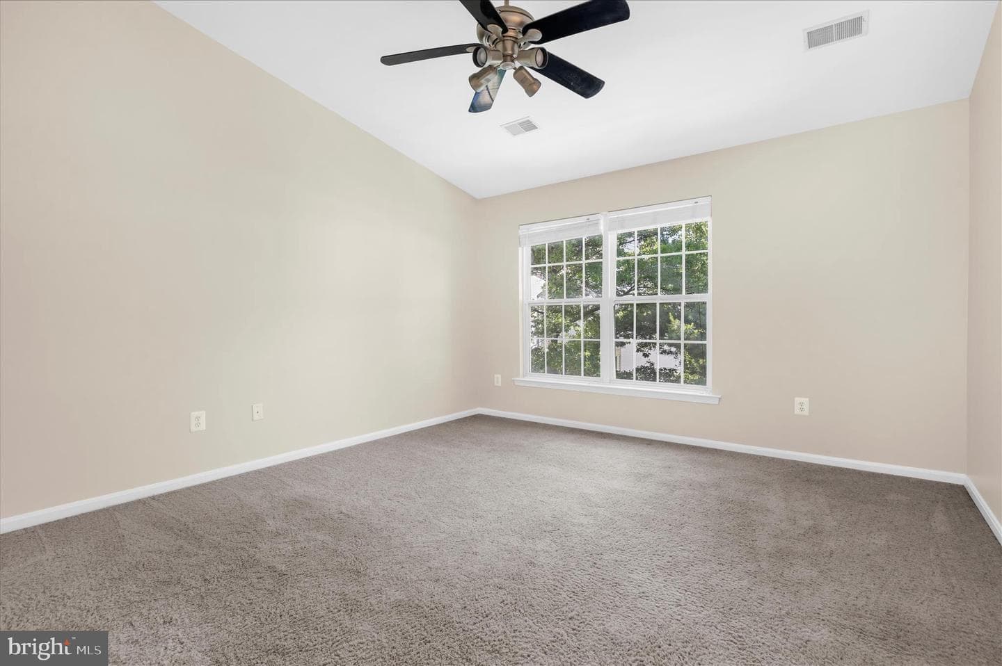 530 Samuel Chase Way photo 12