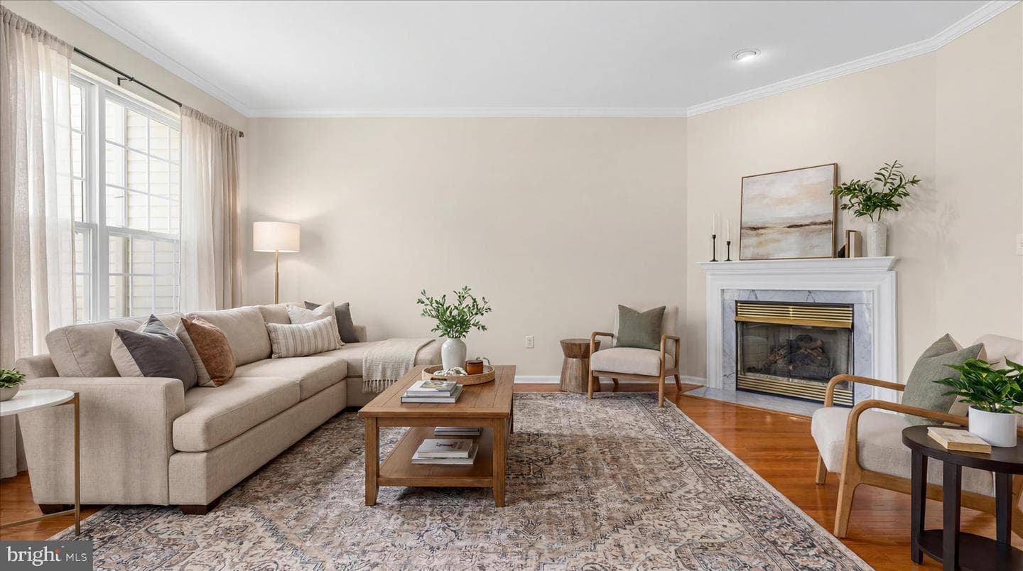 530 Samuel Chase Way photo 2