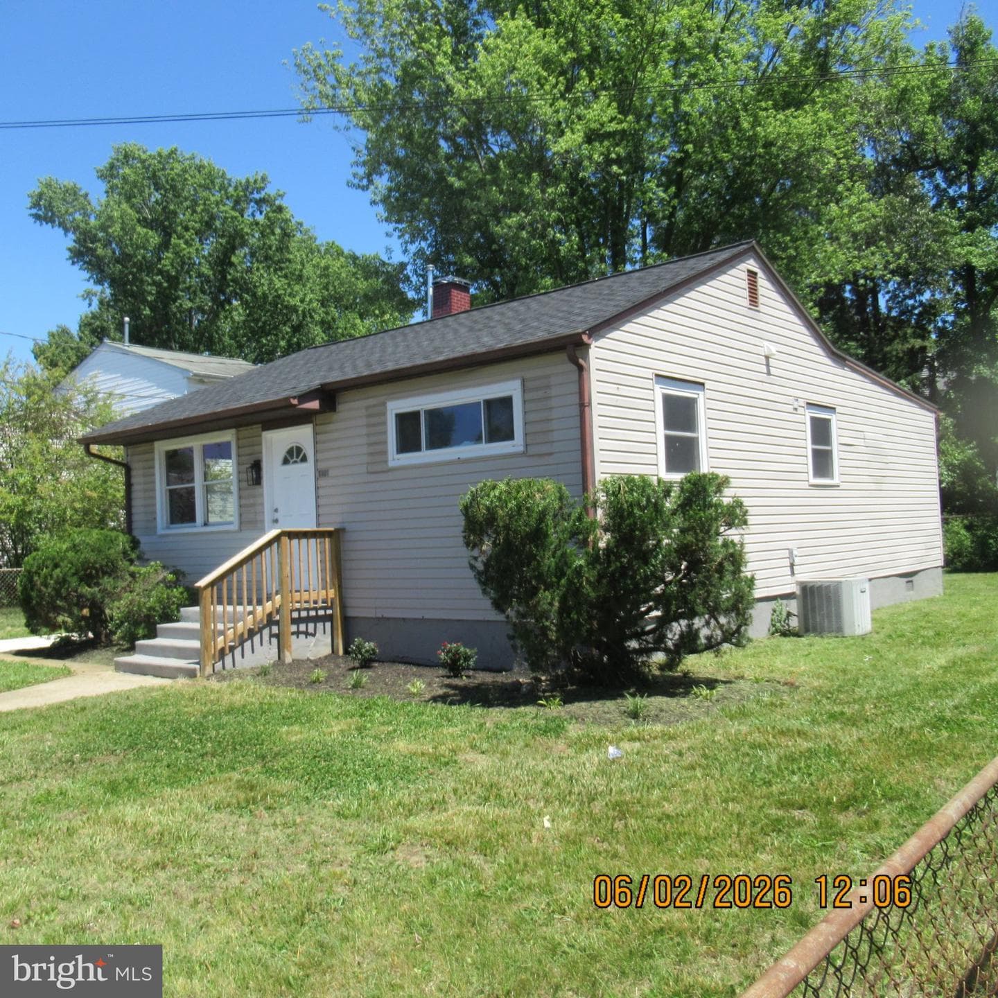 1808 Lincoln Drive photo 4