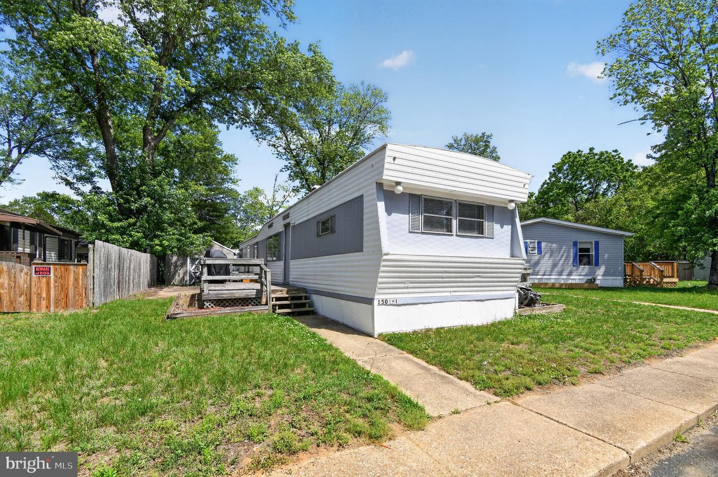1501 Flanders Lane #i photo 17