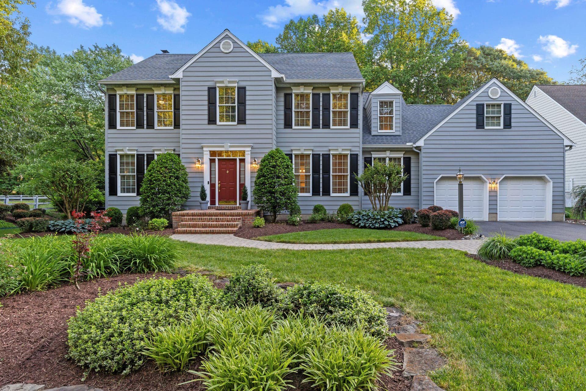 71 Simmons Lane photo 2