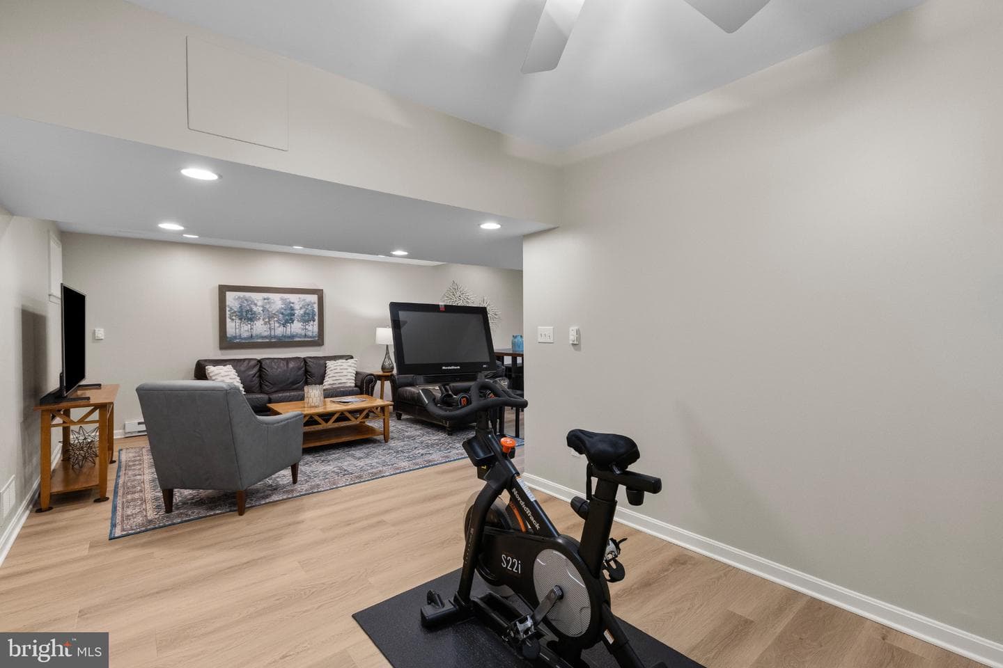 71 Simmons Lane photo 31