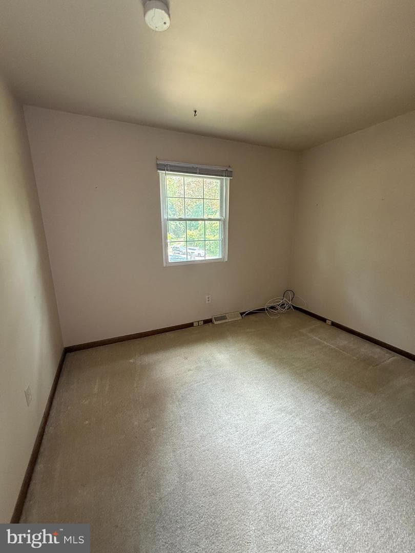 1354 Moyer Road photo 16