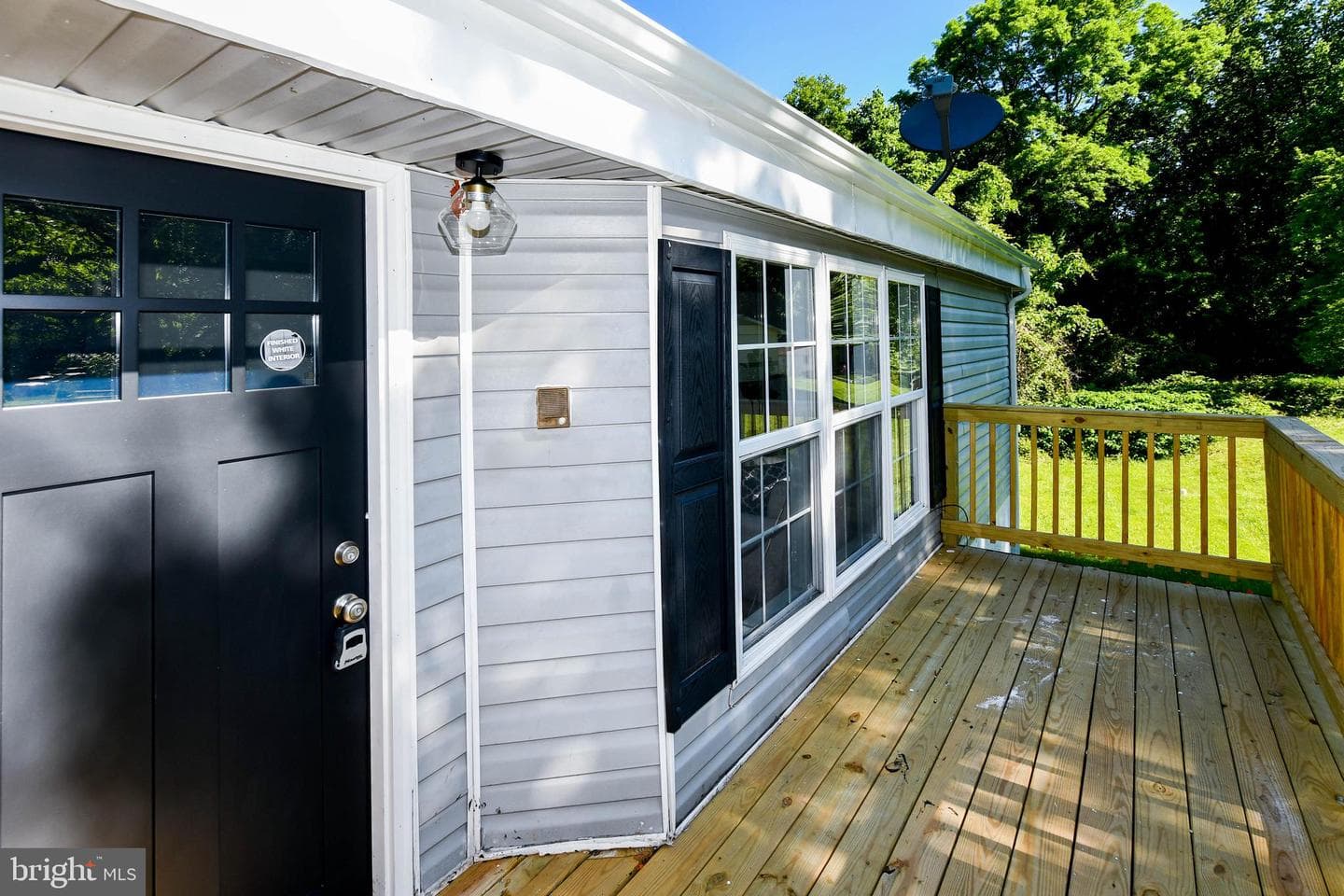 356 Forest Beach Road photo 4