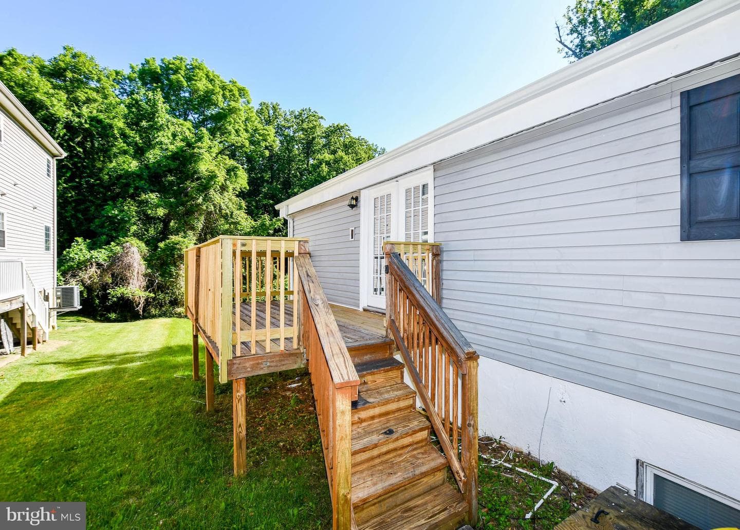 356 Forest Beach Road photo 46
