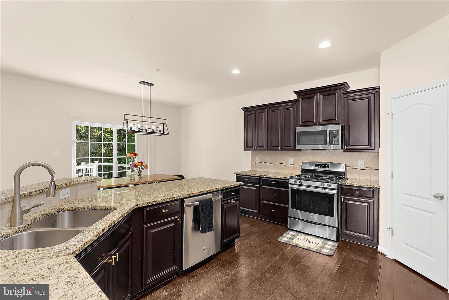 7807 Stonebriar Drive photo 24