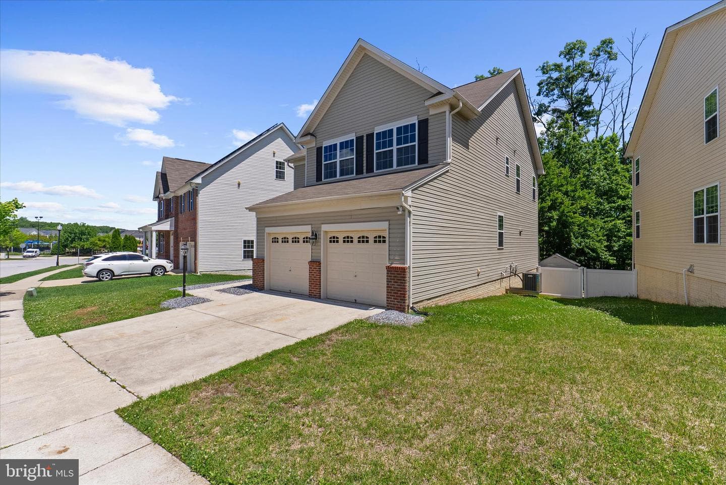 7807 Stonebriar Drive photo 7