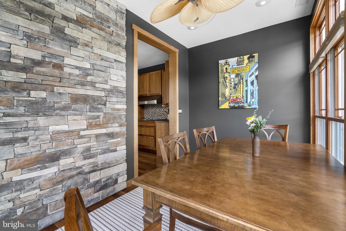 993 Round Bay Road photo 16