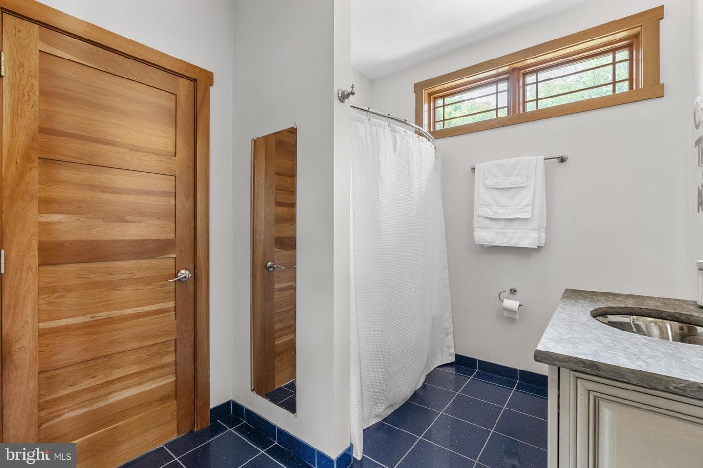993 Round Bay Road photo 20