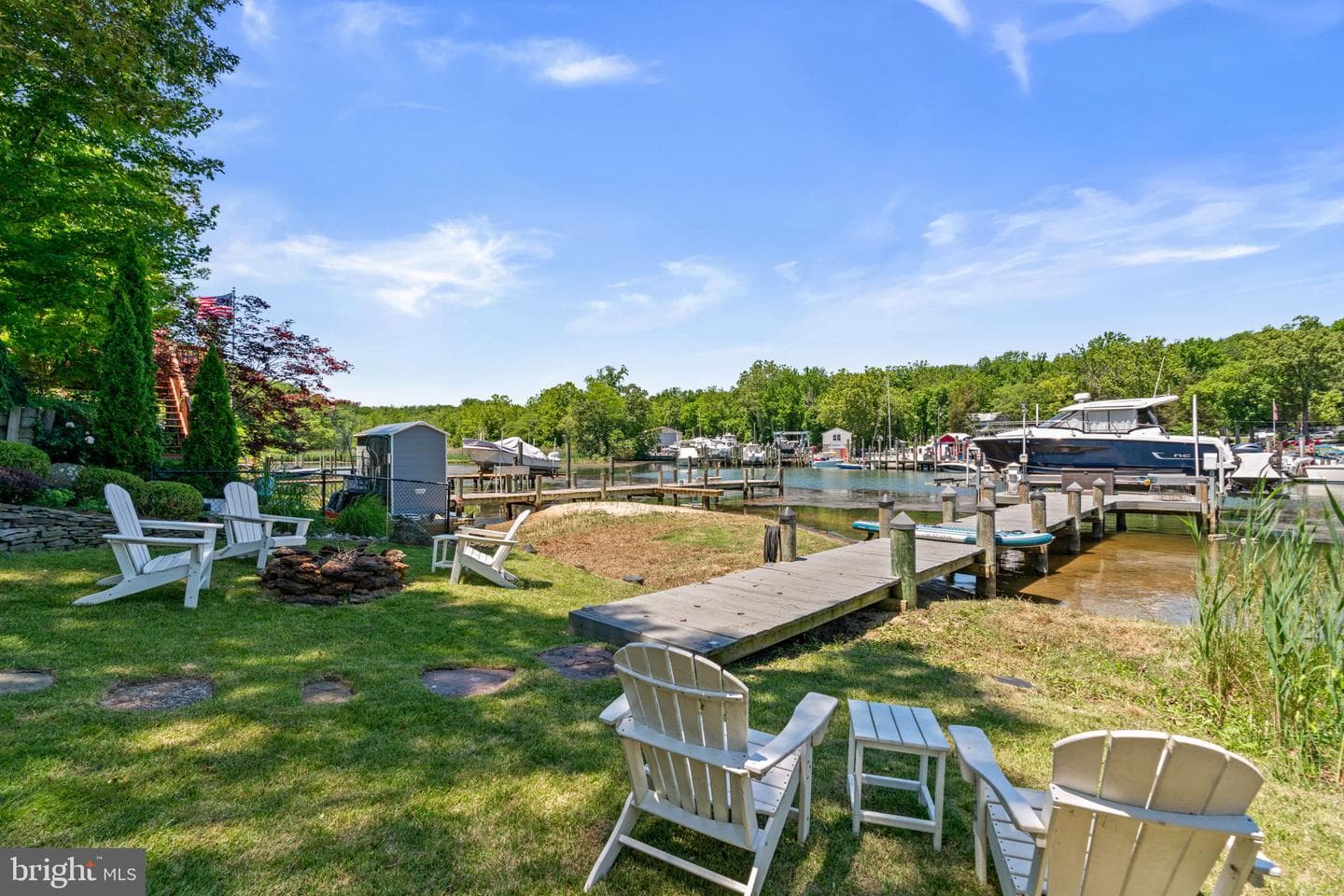 993 Round Bay Road photo 36