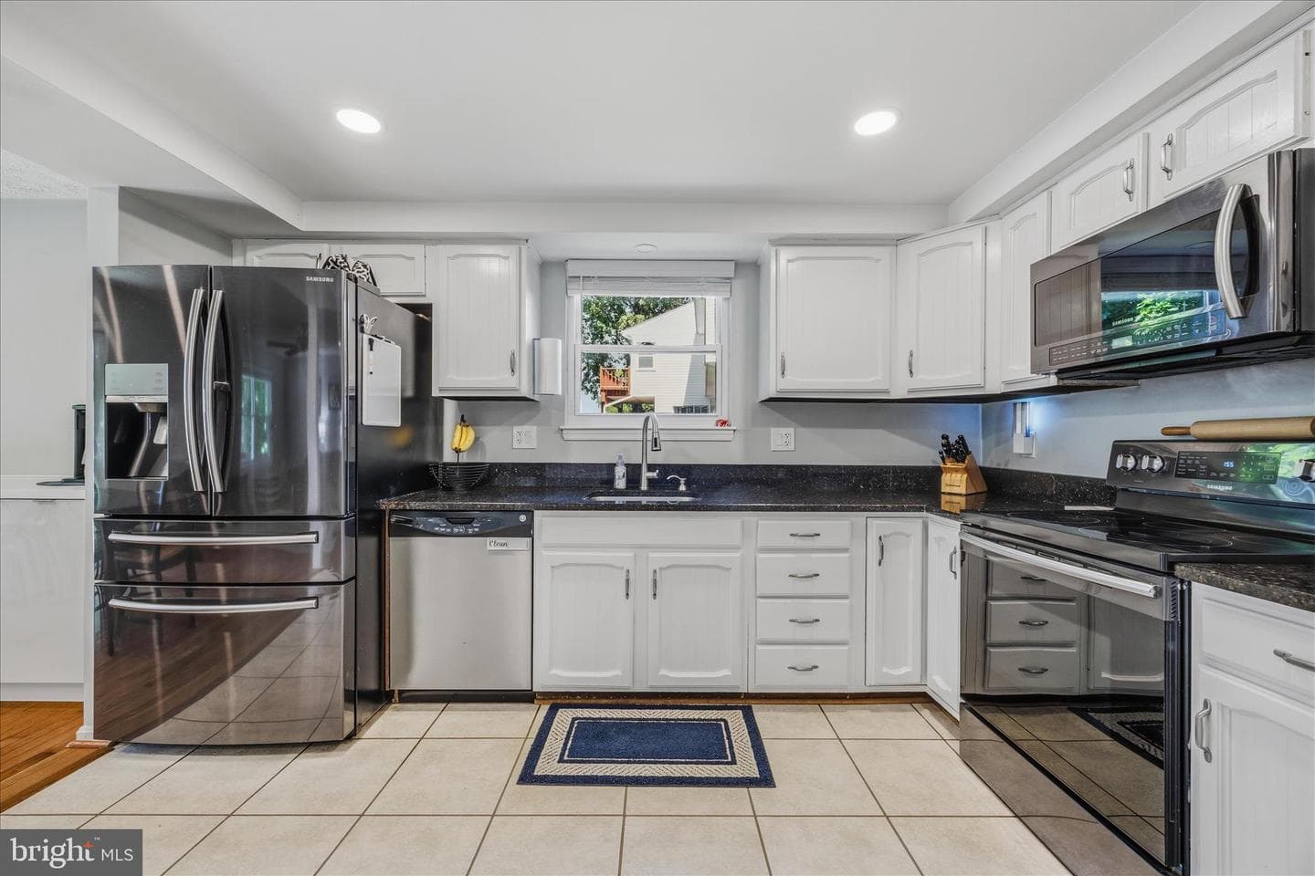 944 Aqua Court photo 12