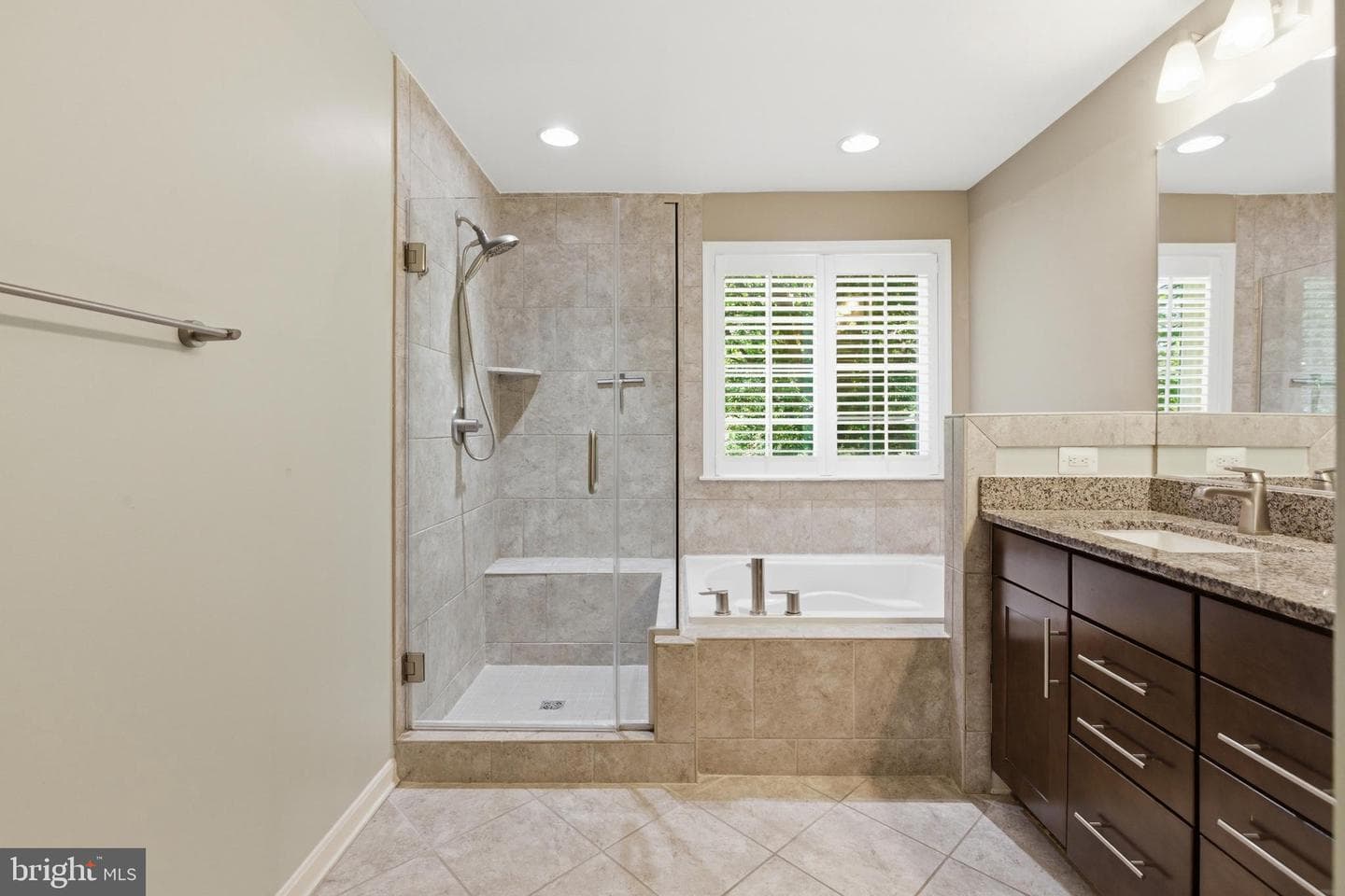 8170 Villaggio Dr photo 18