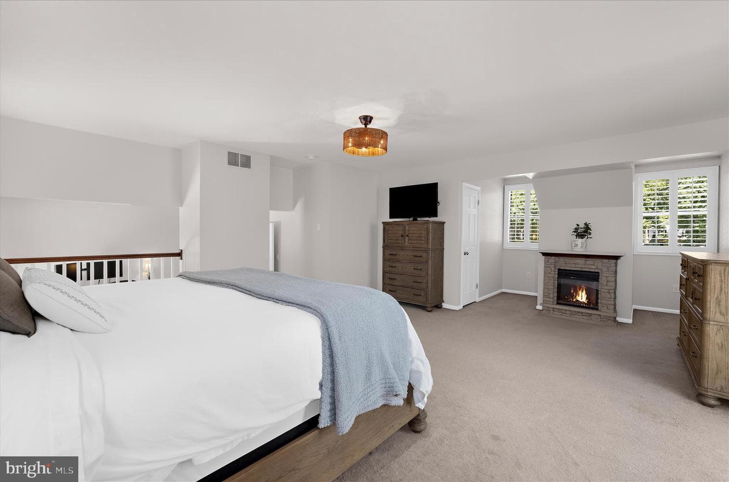 406 Honeywood Court photo 30