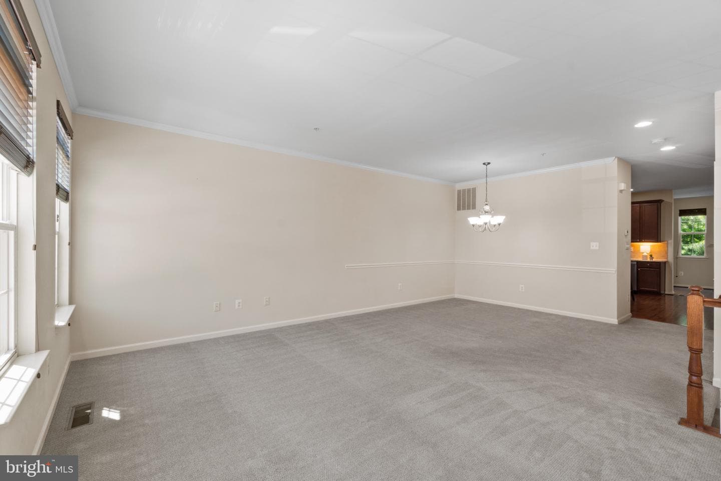 722 Hidden Oak photo 13