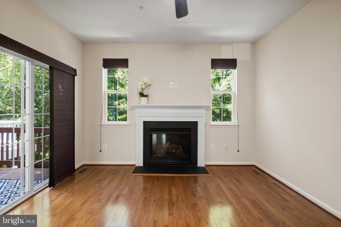 722 Hidden Oak photo 8