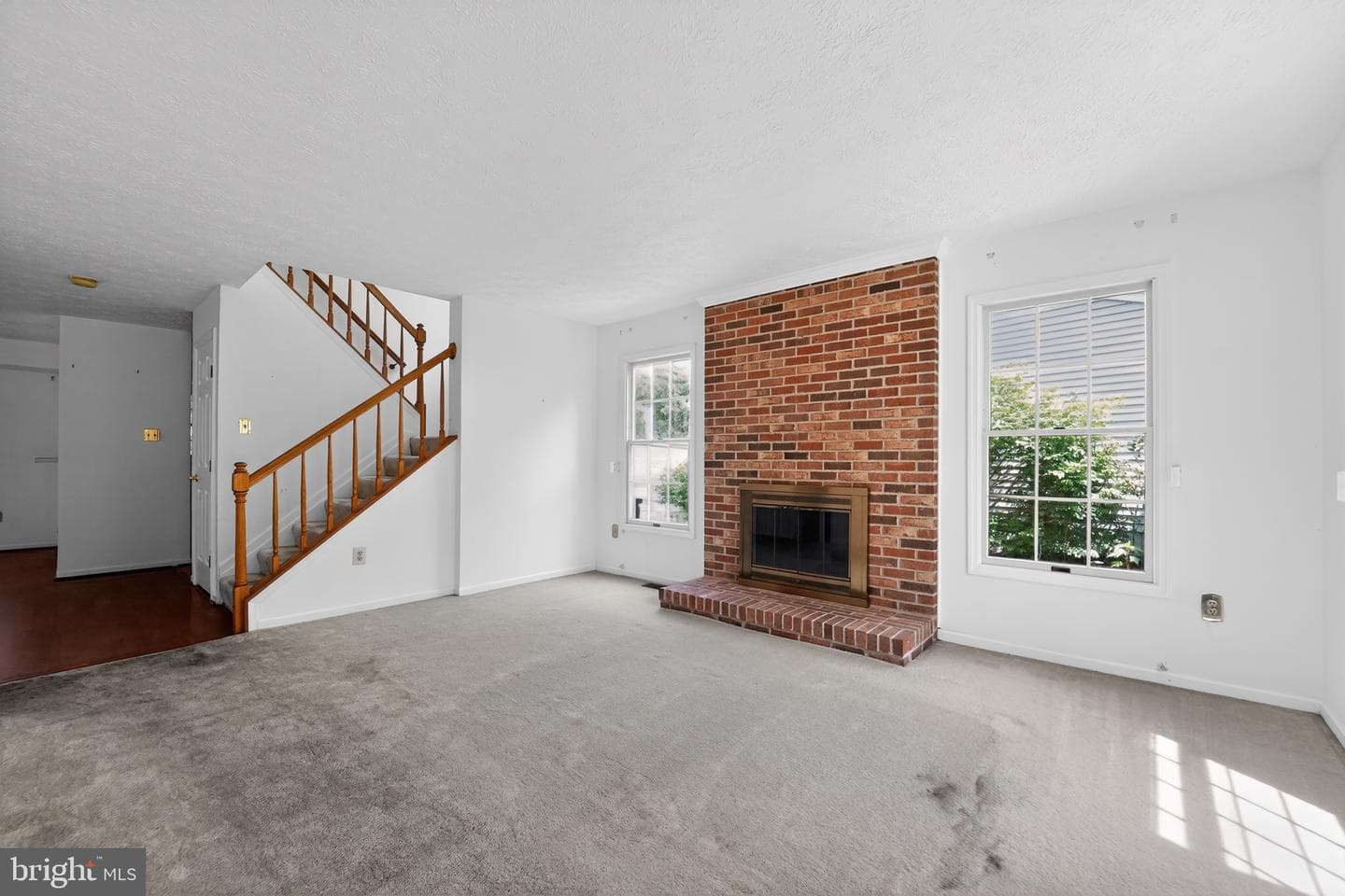 8204 Elkwood Court photo 4