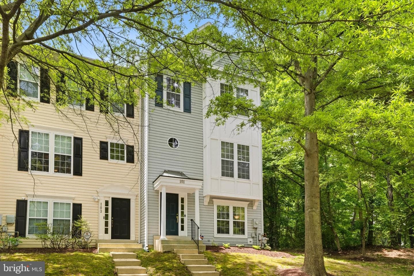 101 Blackbird Hill Lane, Laurel