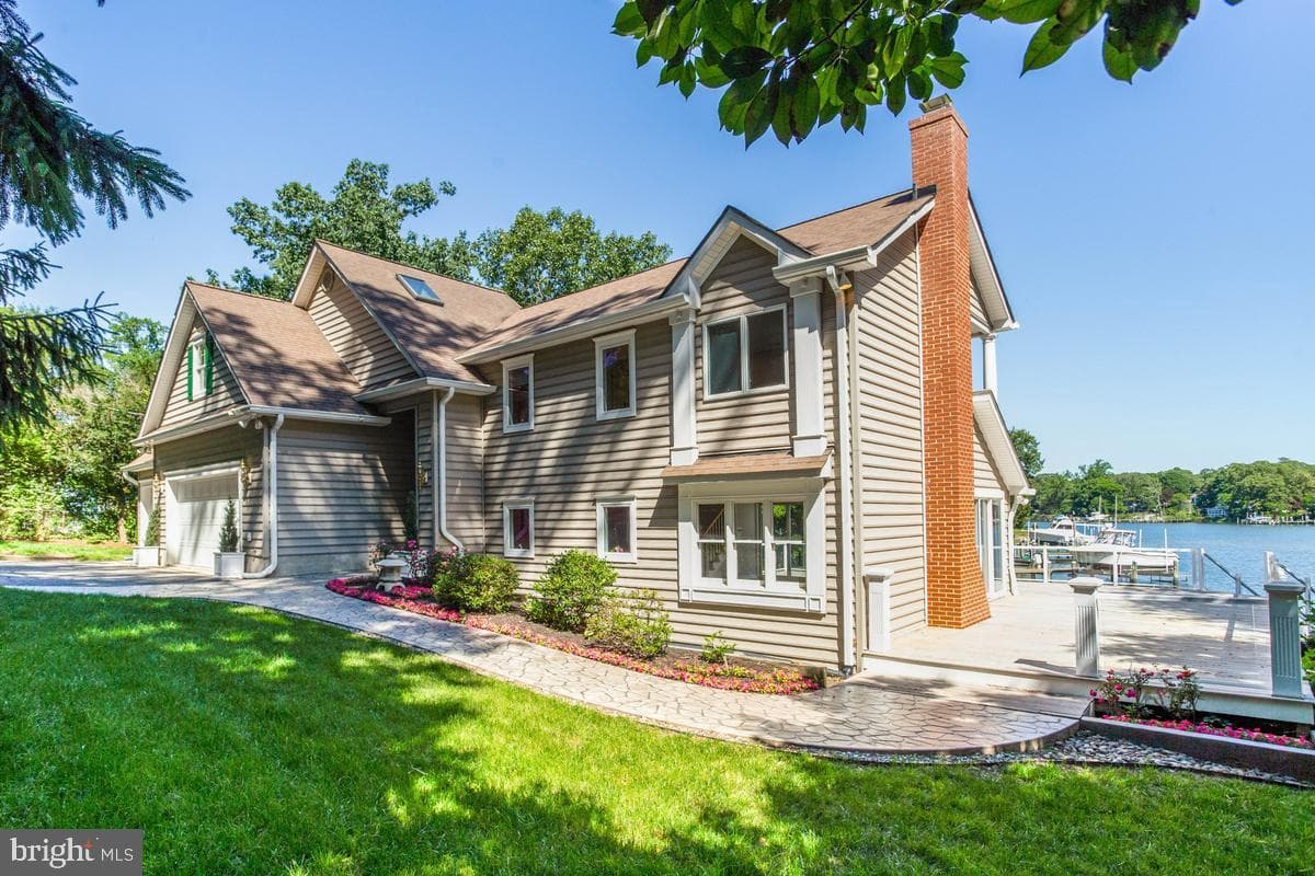 421 Edgewater Road photo 49