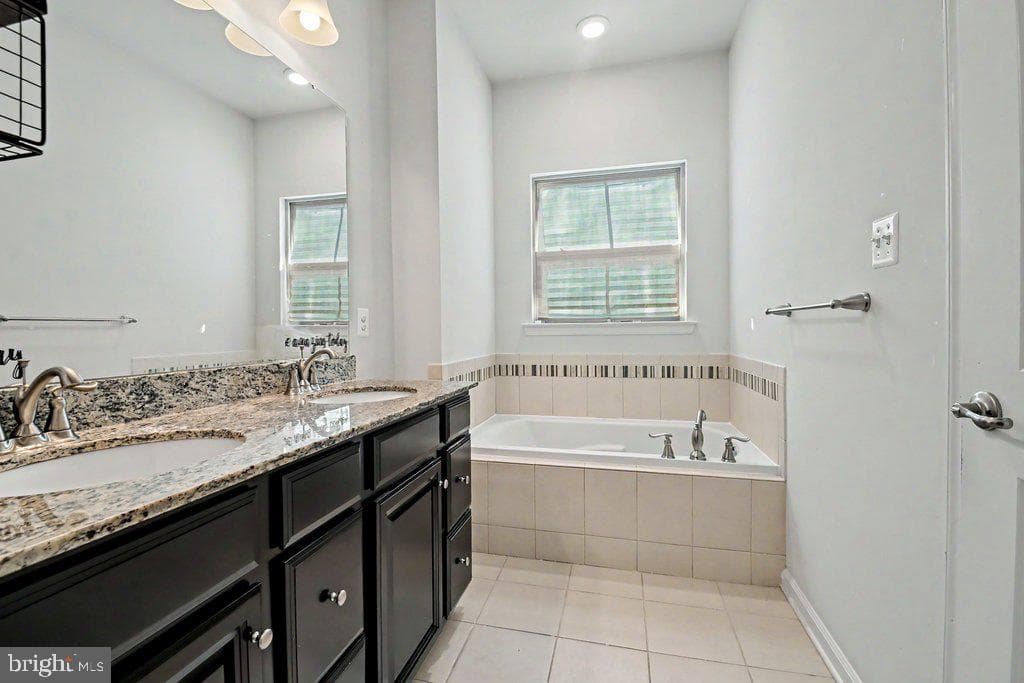 8338 Kippis Road photo 17
