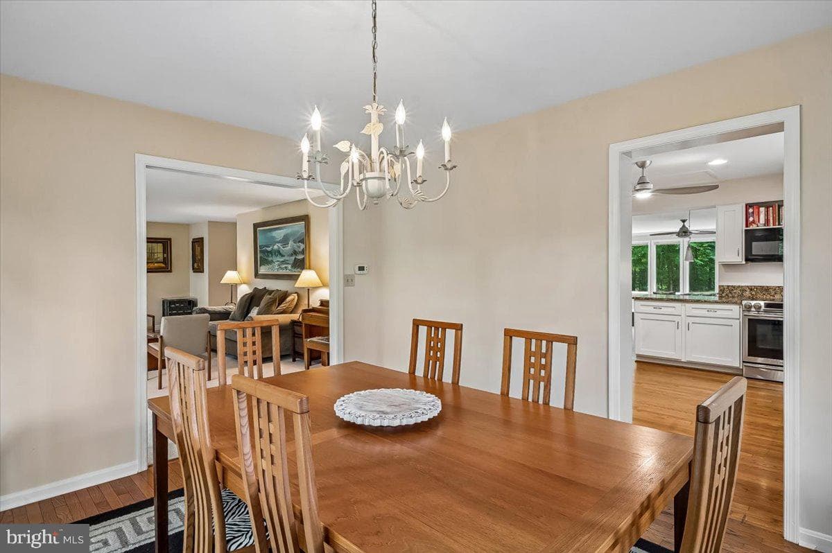 120 Kingswood Road photo 12