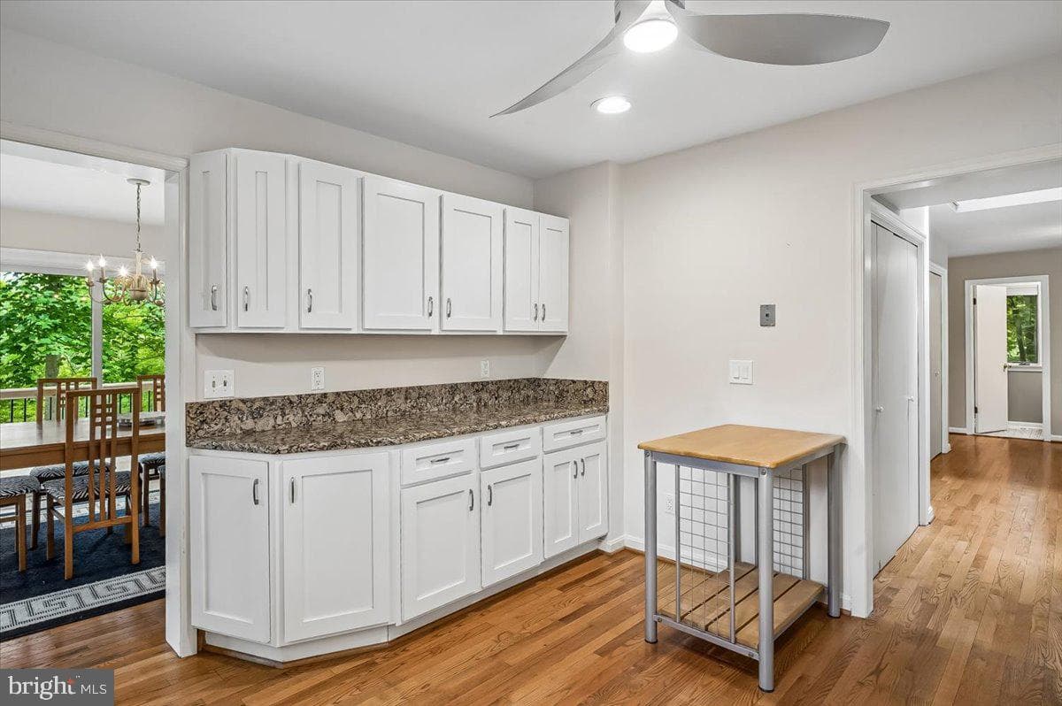 120 Kingswood Road photo 15