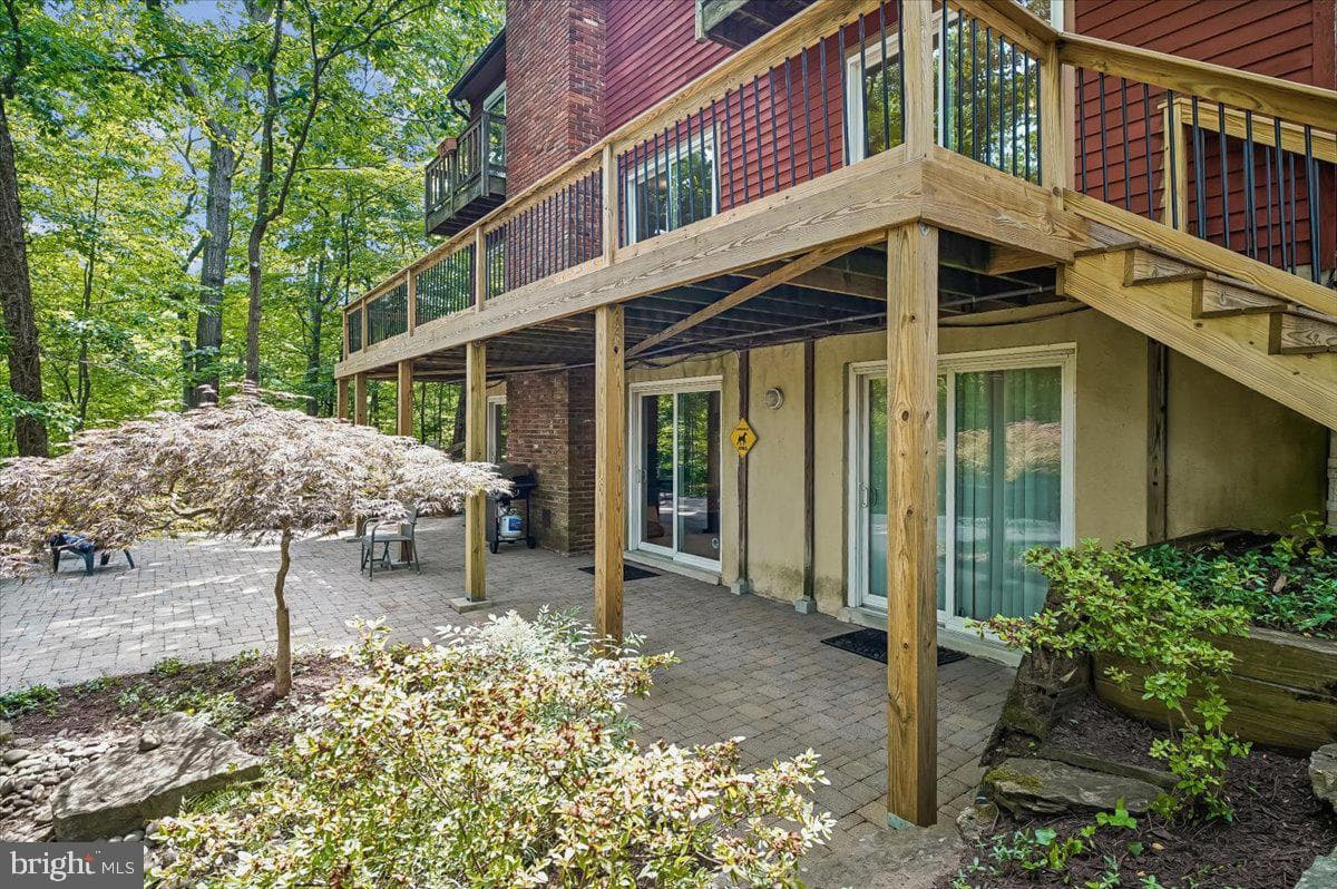 120 Kingswood Road photo 43