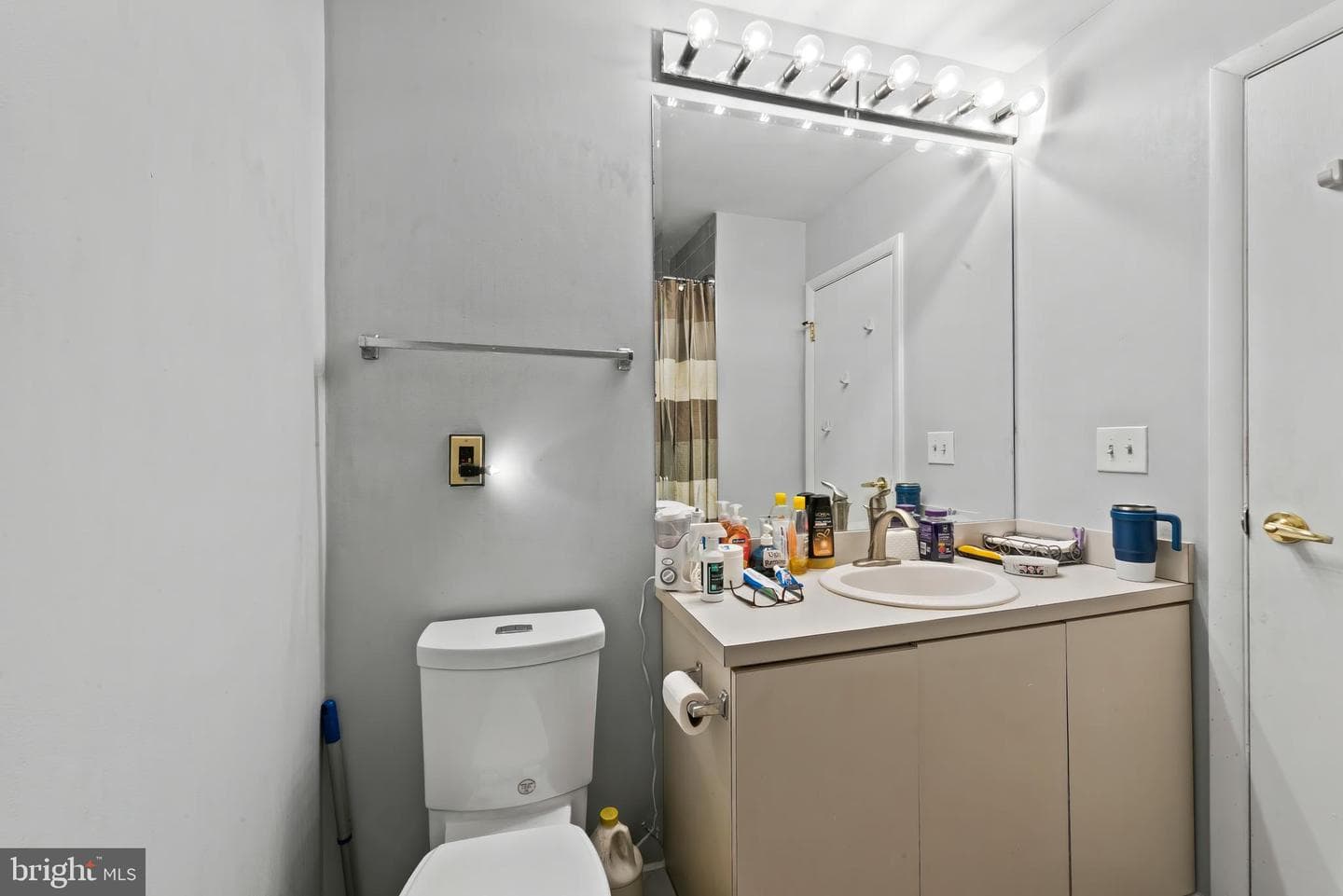 2178 Glenfield Road photo 24
