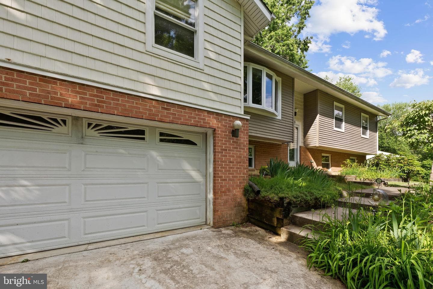 2178 Glenfield Road photo 4