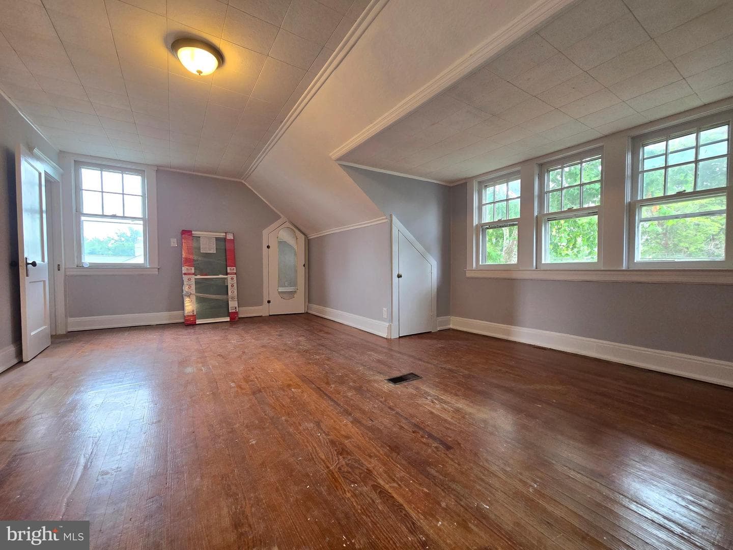 220 Meadow Road photo 31