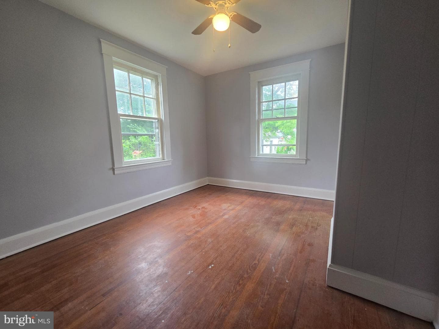 220 Meadow Road photo 9