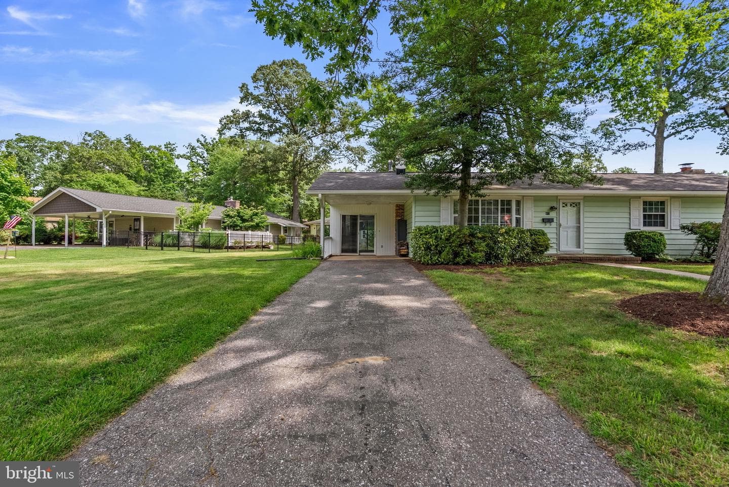 812 Cottonwood Drive photo 3