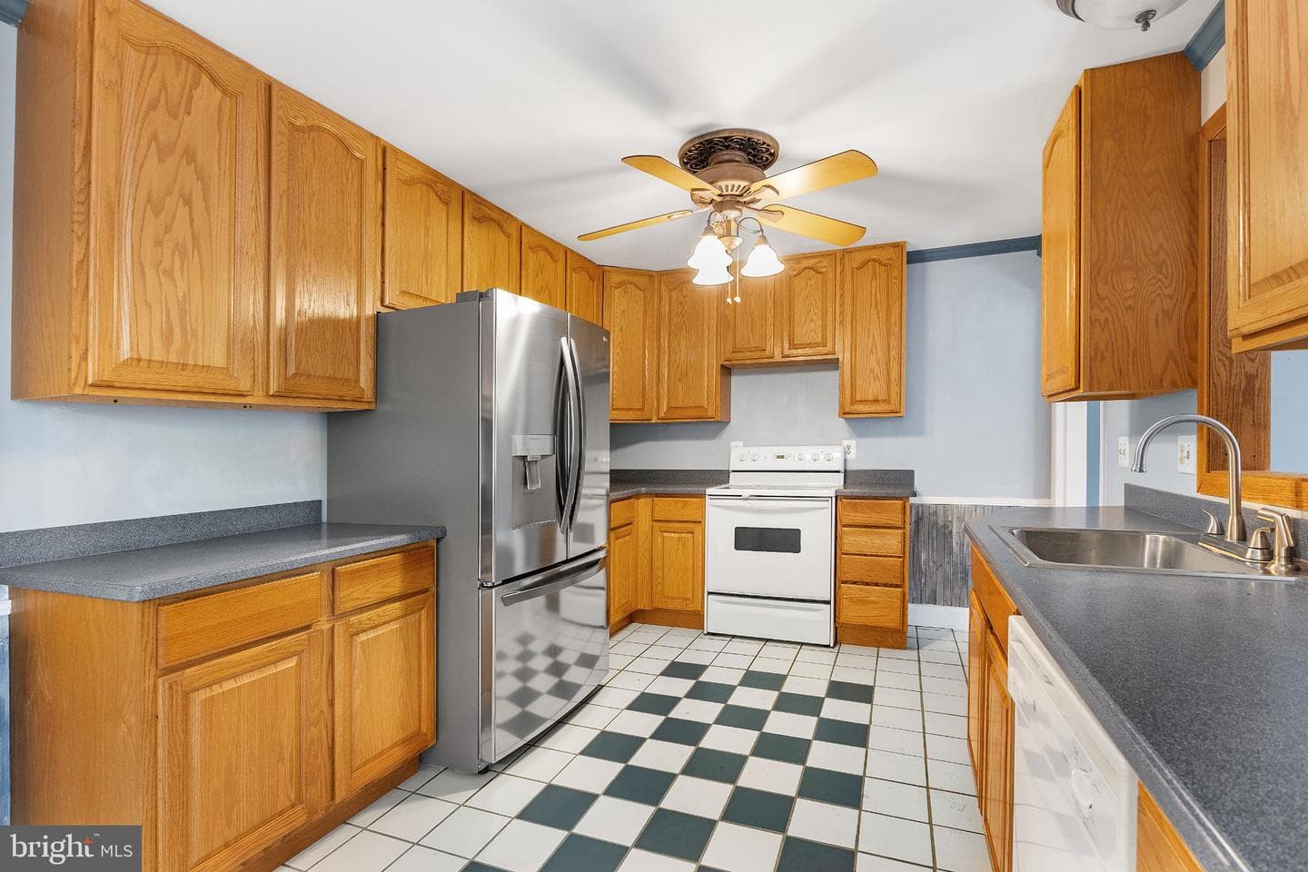 1075 Sun Valley Drive photo 29