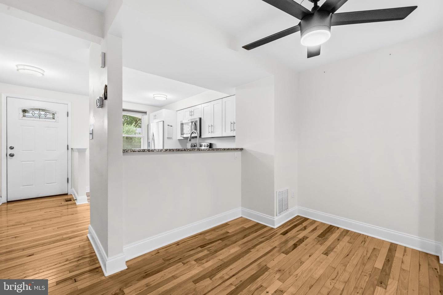 7909 Wellesley Court photo 9