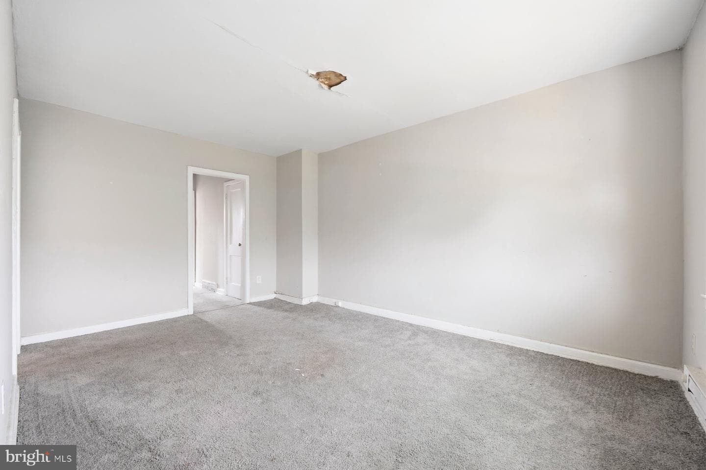 923 1st Street photo 22