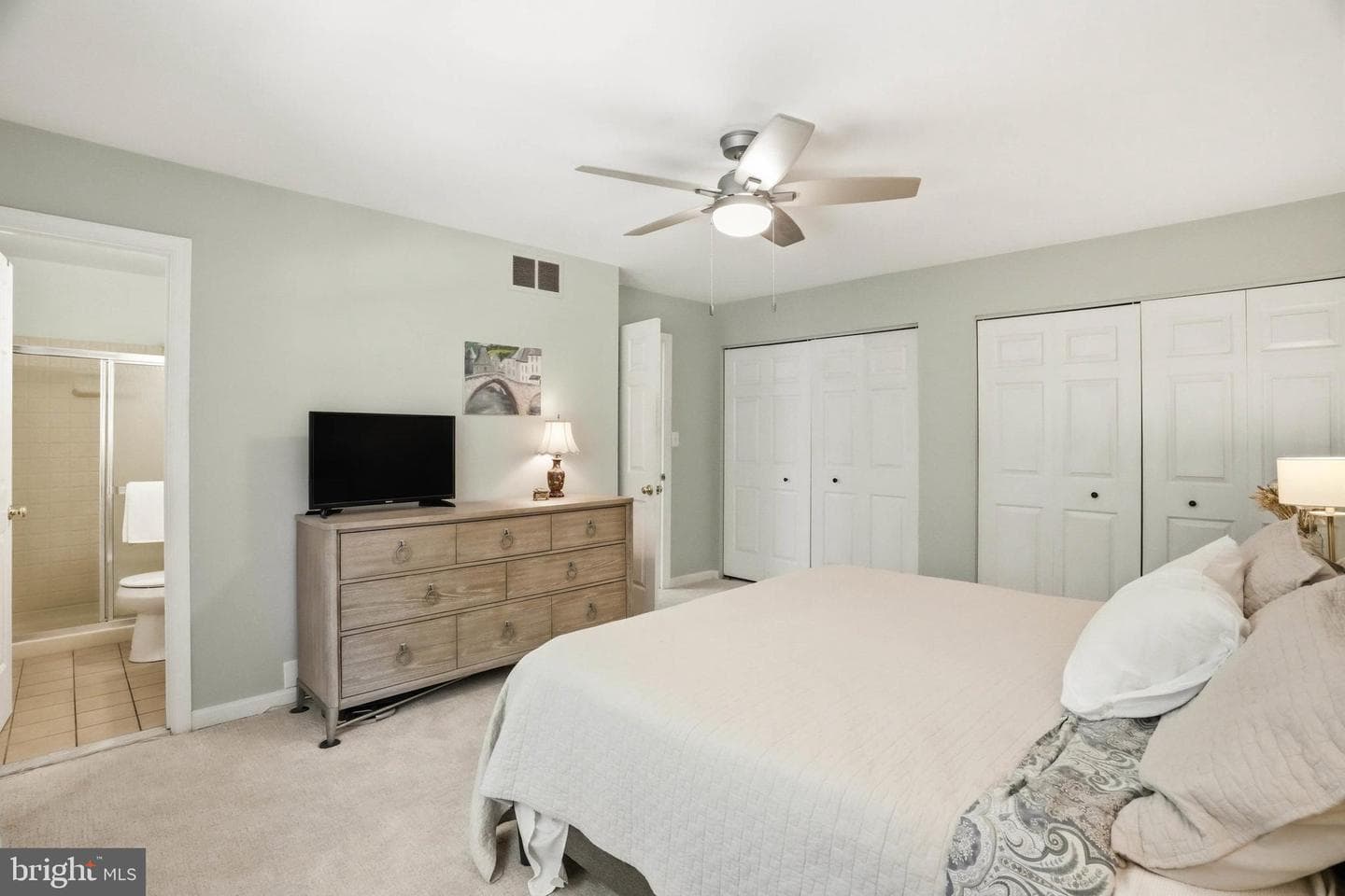 602 Bay Hills Drive photo 19