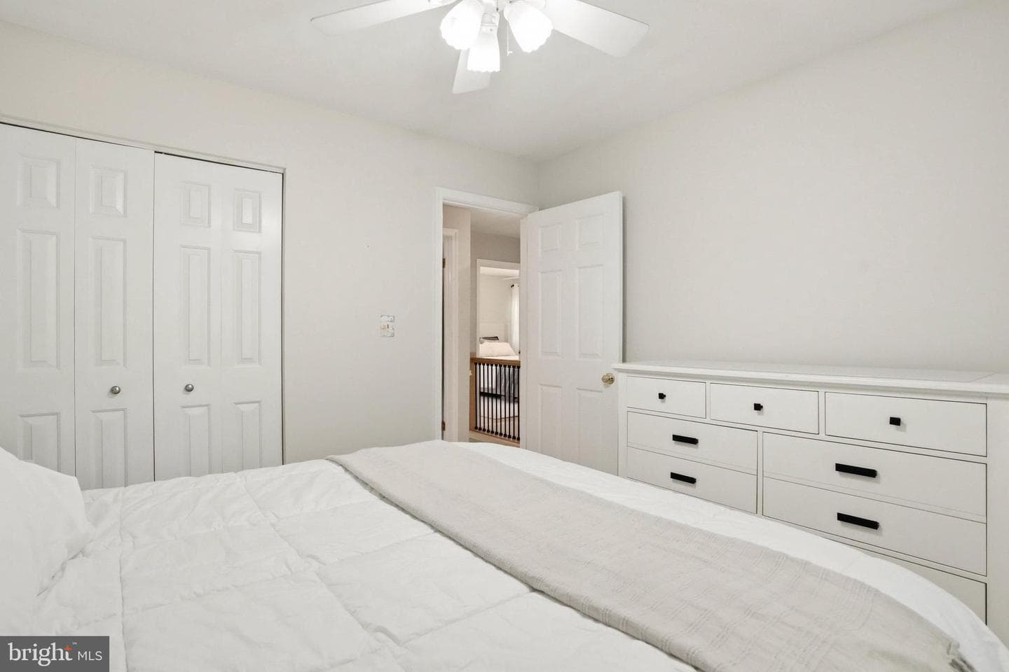 602 Bay Hills Drive photo 26
