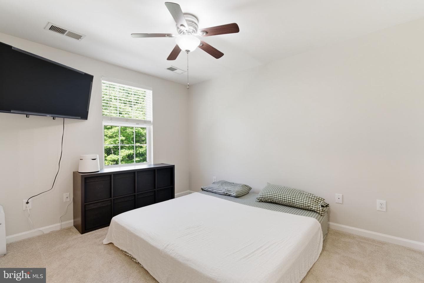 7736 Timbercross Lane photo 18