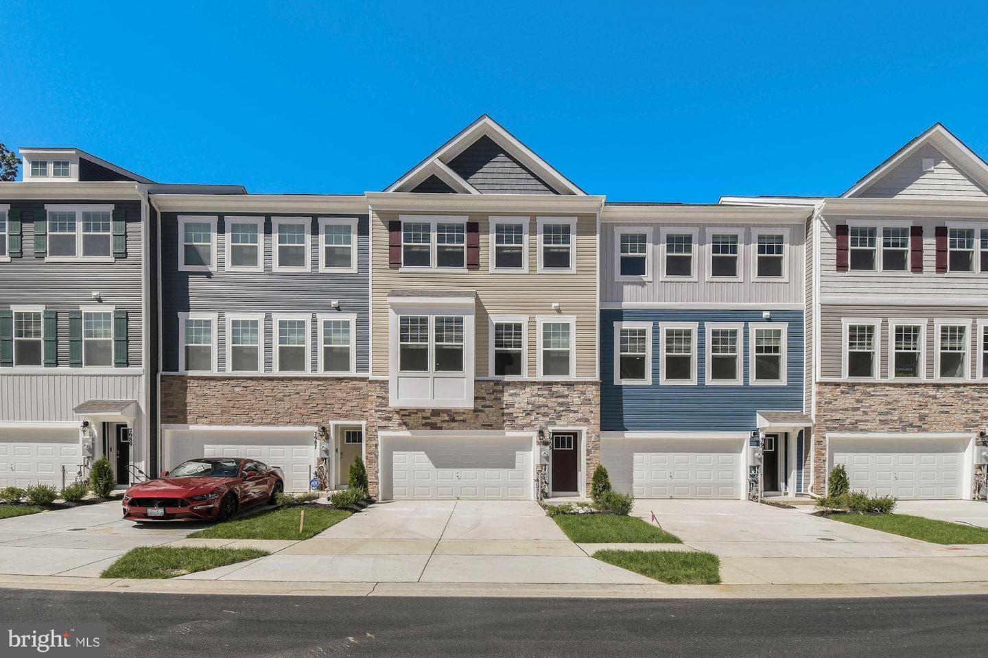 7985 Patterson Way, Hanover