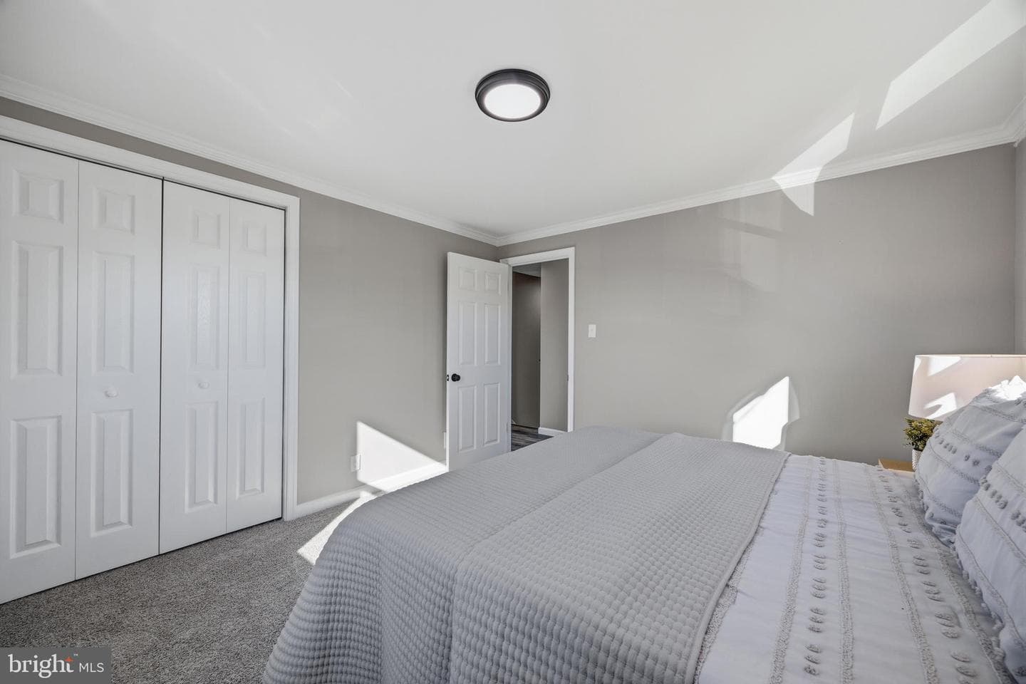 183 Kenwood Road photo 17
