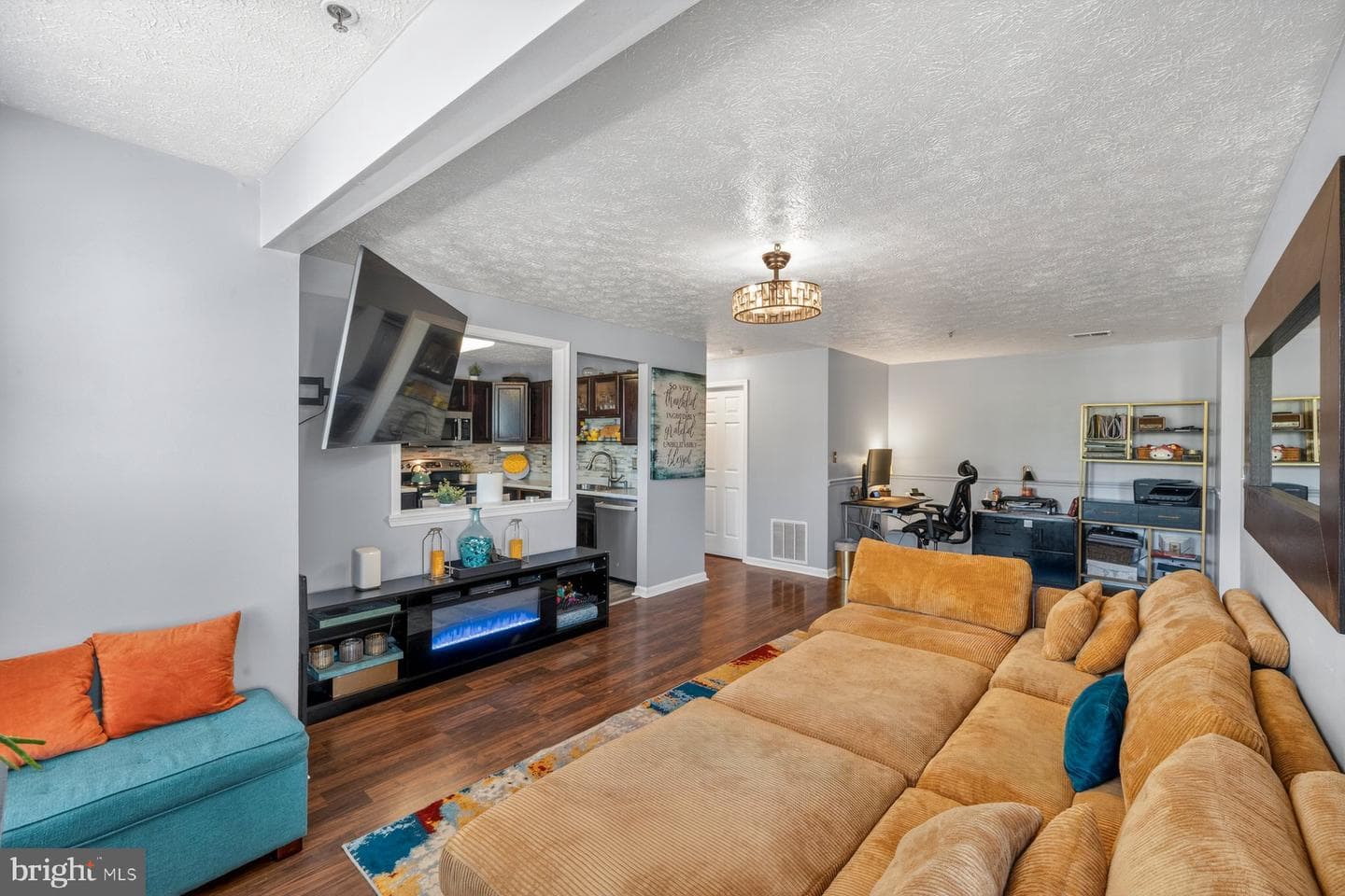 697 Winding Stream Way #201 photo 4