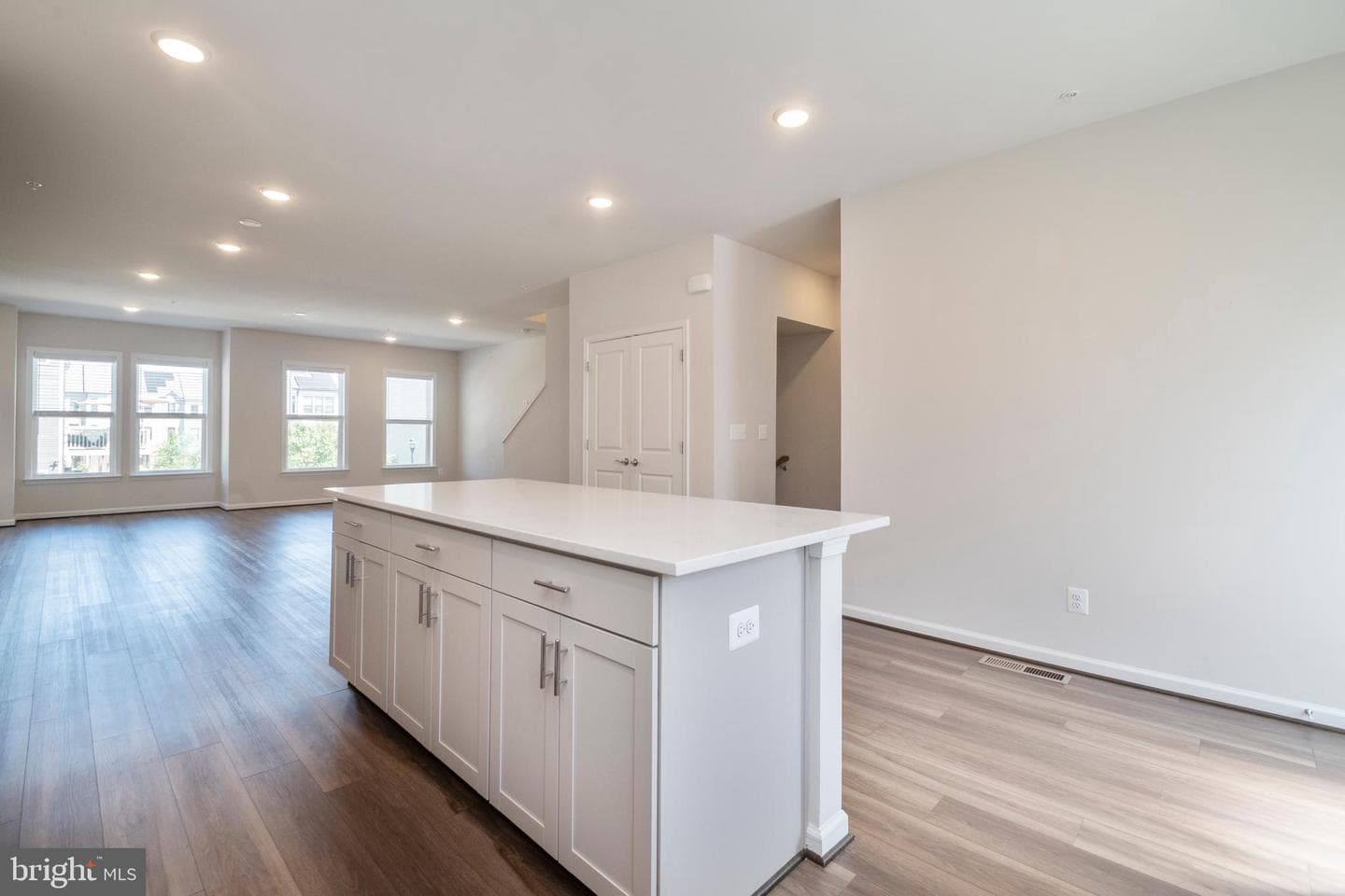 3336 Cormorant Drive photo 8