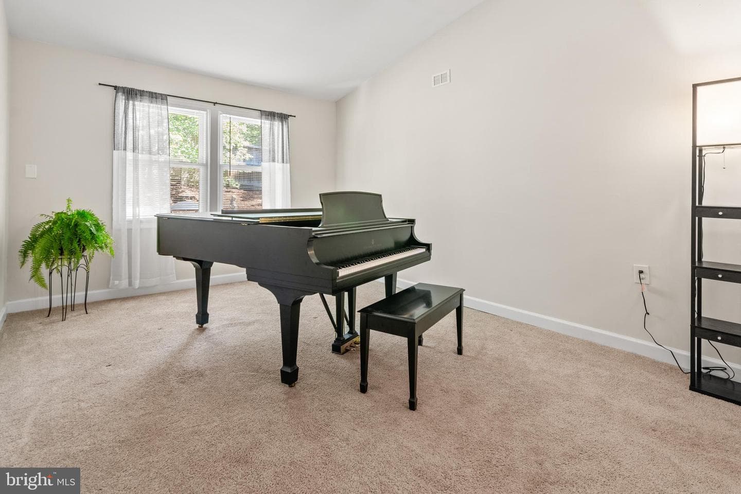 1801 E Regents Park Road photo 14
