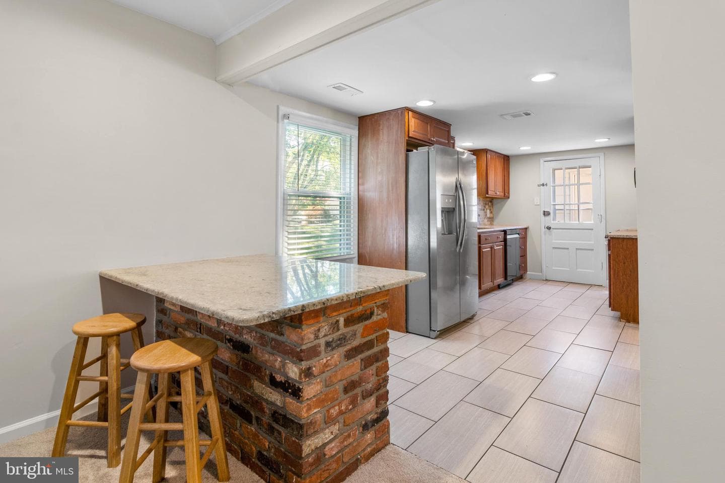 1801 E Regents Park Road photo 23
