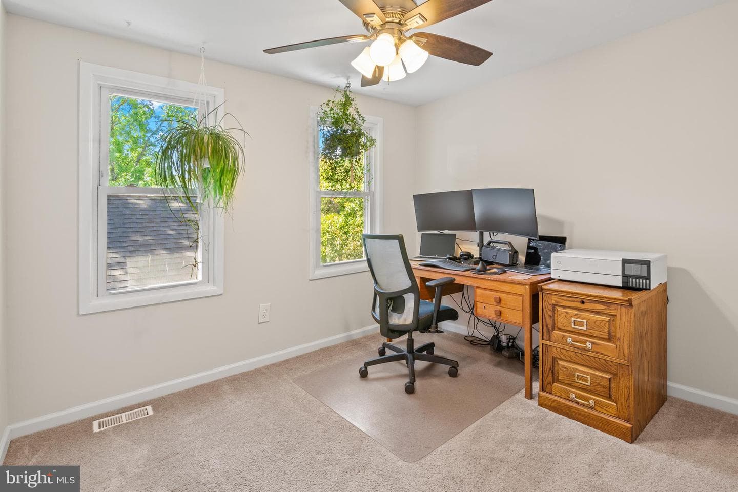 1801 E Regents Park Road photo 42