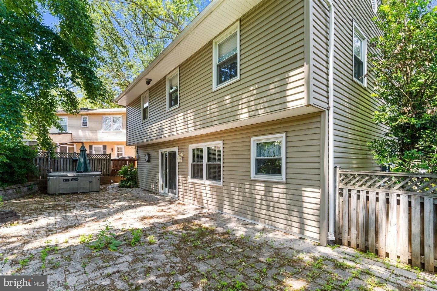 446 Fairford Ct photo 31