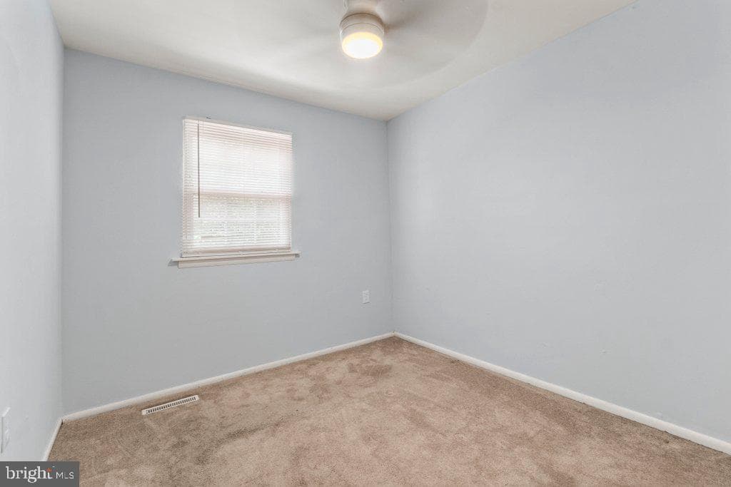 498 Valleywood Road photo 10