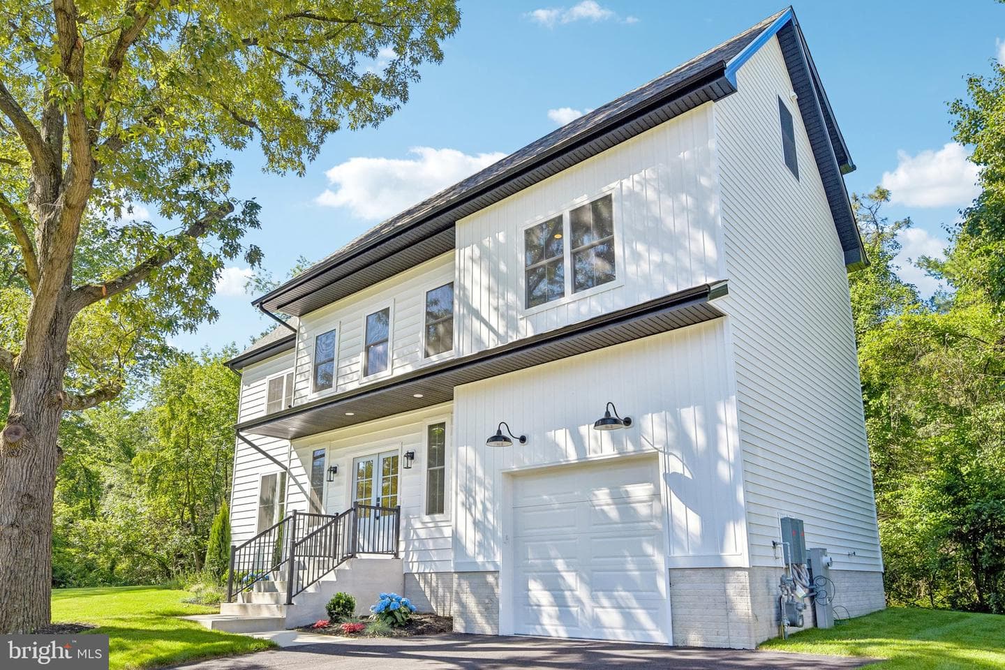 84b Kennedy Drive photo 2