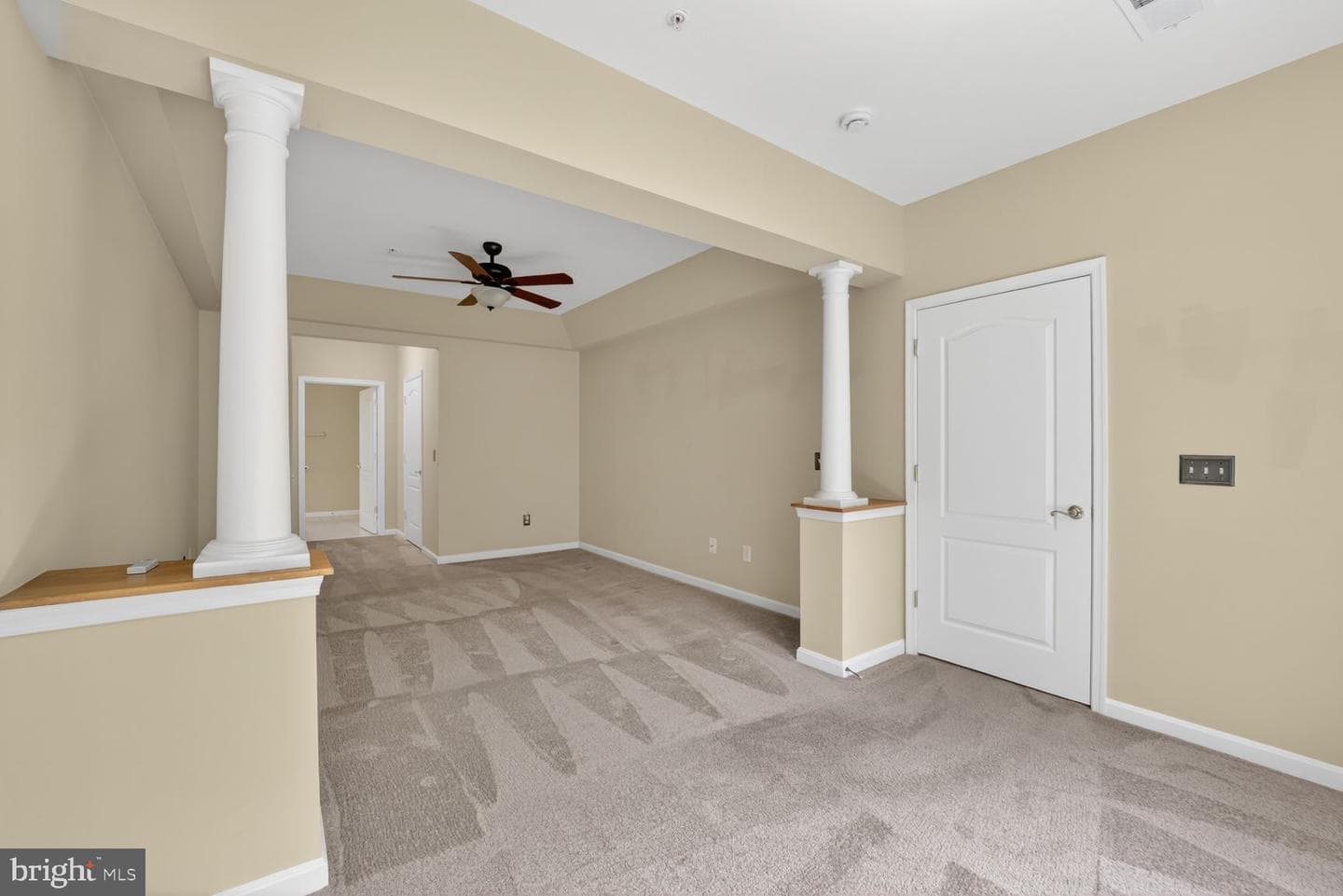 8615 Wandering Fox Trail #305 photo 12