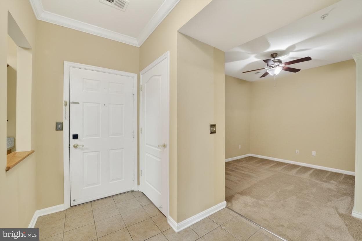 8615 Wandering Fox Trail #305 photo 2